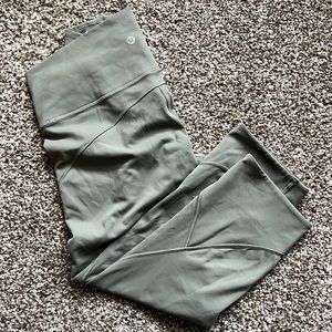 Lululemon Crop Leggings Size 8